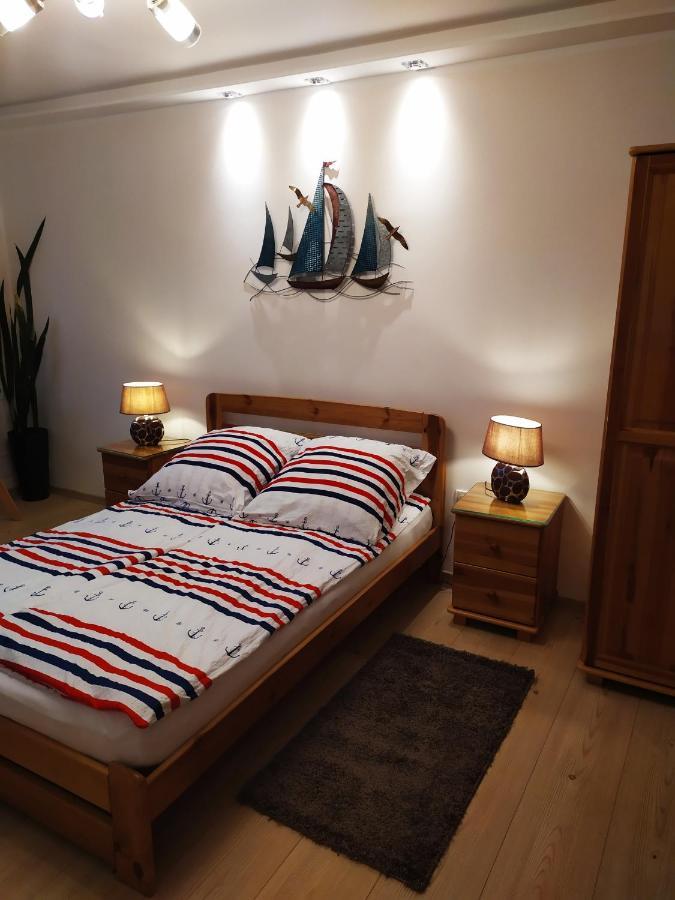 Apartament Pod Zaglami Apartment Swinoujscie Bagian luar foto