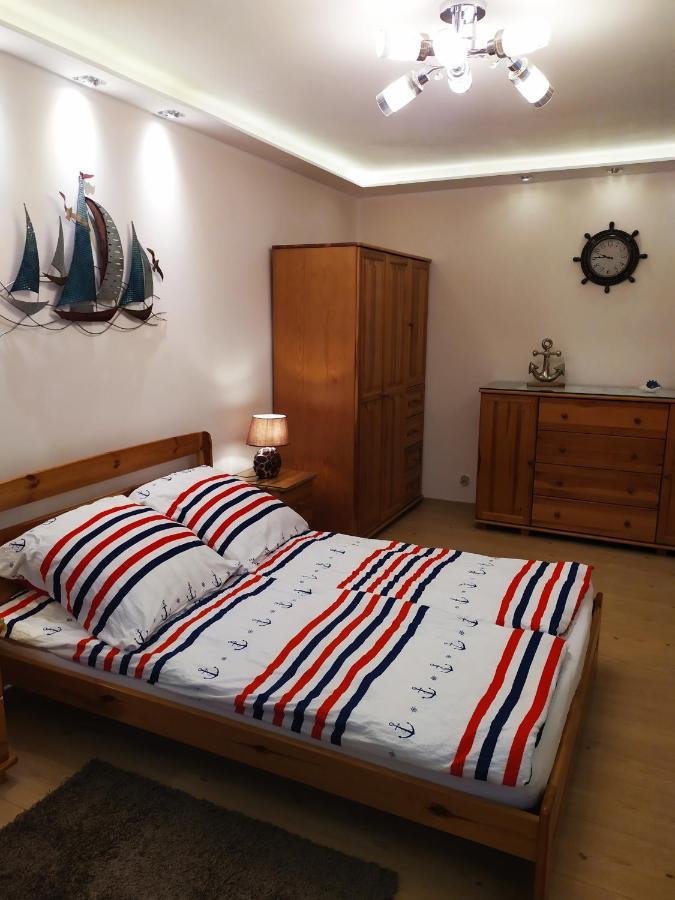 Apartament Pod Zaglami Apartment Swinoujscie Bagian luar foto